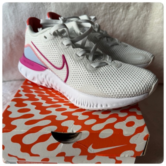 Nike RENEW RUN RUNNING SHOES SIZE 7 1/2 NWT - Picture 8 of 14